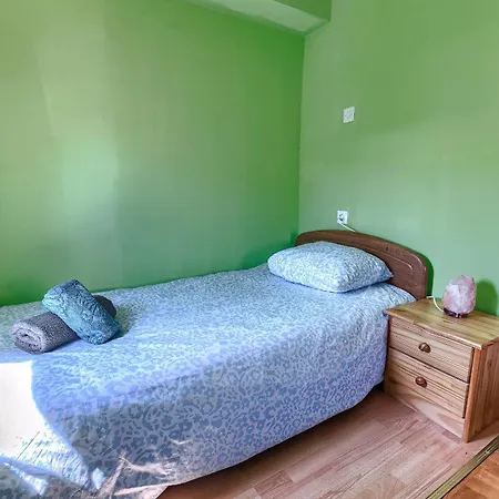 Question 42 - Comfort アパート *