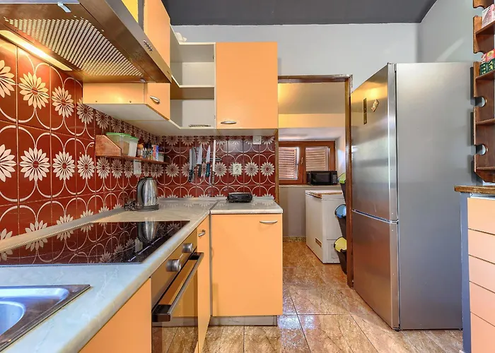 Question 42 - Comfort 公寓