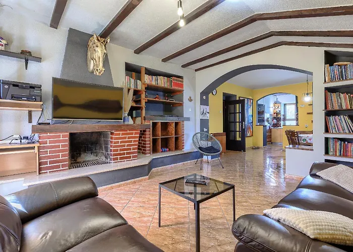 Question 42 - Comfort 公寓